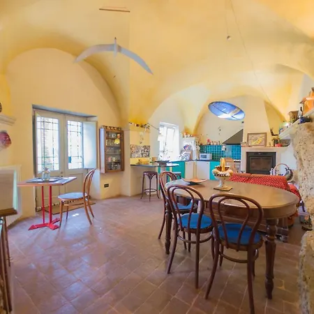 Rivierarent Casa Francesca * Finale Ligure